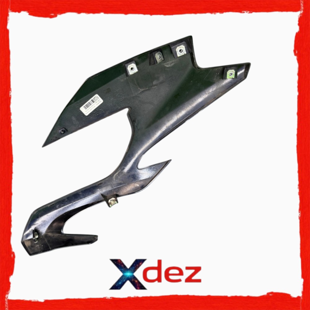 Producator: BMW OEM Pozitie: dreapta Cod BMW: 46 63 8 533 572 / 46638533572 Cod scurt: 8533572 Material: plastic ABS Fabricatie: Germany Culoare: albastru inchis metalizat Stare: second hand / dezmembrari COMPATIBILITATE BMW R1200RT K52 2014-2018 BMW R1250RT K52 2019-2020