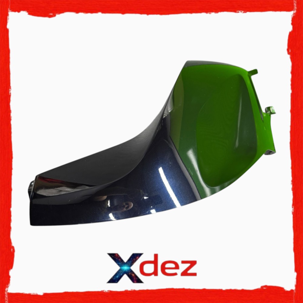 Carena rezervor stanga originala pentru BMW R1200RT R1250RT K52 2014-2020 0020871012 DEZ075